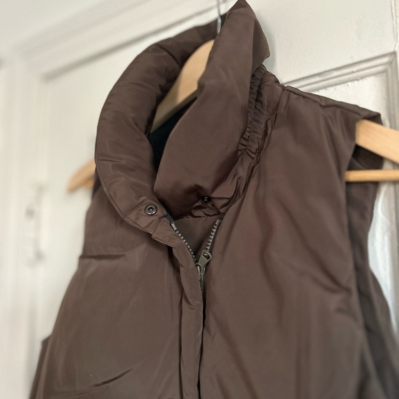 Gap puffer vest - Picture 2 of 4